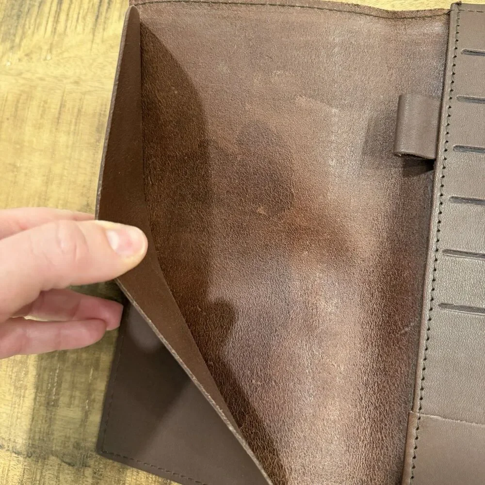 NWT Crate & Barrel Brown Leather‎ Travel Wallet